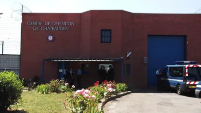 Une fouille XXL au centre de détention de Châteaudun 