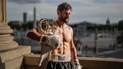 🔊 Cyril Benzaquen, sept fois champion du monde de Kick-boxing,...