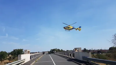 Un motard grièvement blessé
