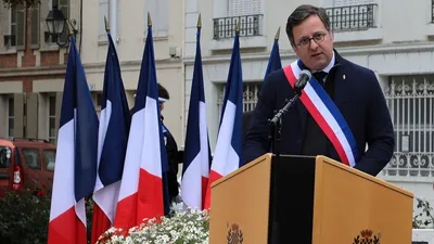 Pierre-Frédéric Billet s'éloigne des LR