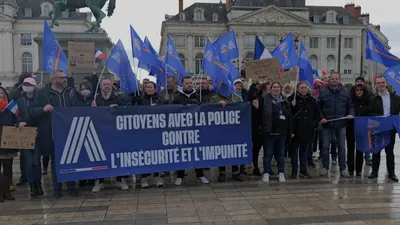 ORLÉANS - 400 personnes pour soutenir la Police