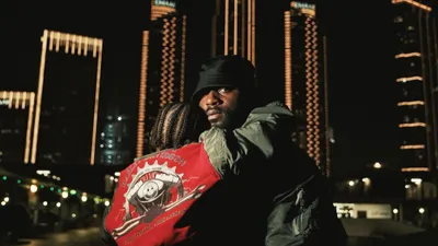 Gradur célèbre sa "Décennie" : le retour du Sheguey secoue le rap...