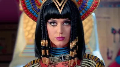 Katy Perry fait tout brûler avec son nouveau single