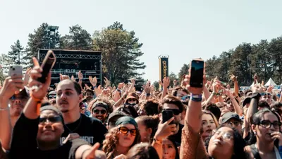Festivals, concerts… 68 % des jeunes préfèrent dépenser leur argent...