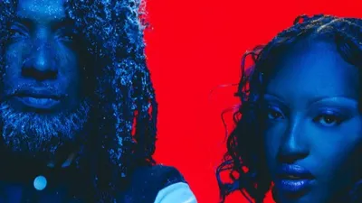 Soprano invite Ebony a chanter les inégalités sur son nouveau single