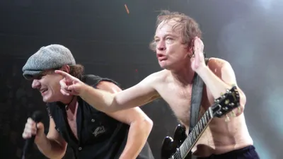 (vidéo) AC/DC interprète "Jailbreak" en live pour la première fois...