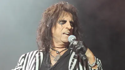Alice Cooper remercie un fan qui lui a retrouvé sa carte bancaire