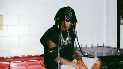 Travis Scott bientôt en duo avec YG