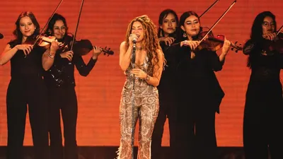 La tournée de Shakira devient la plus lucrative de l’histoire pour...