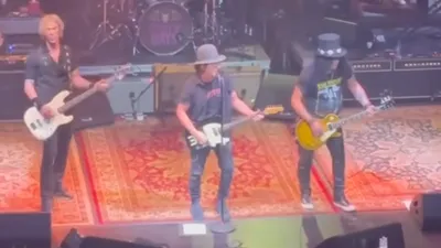 Un concert privé réunit Slash, Yungblud, Chad Smith et Eddie Vedder...