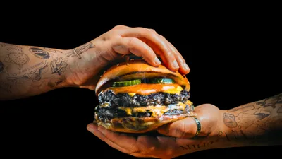 Le plus grand festival européen de burgers débarque à Bordeaux dès...