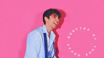 Léon Hesby célèbre le succès de son nouveau single
