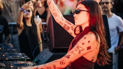Peggy Gou transforme le Palais-Royal en dancefloor géant