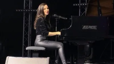 Trois Cafés Gourmands dévoile sa nouvelle chanteuse