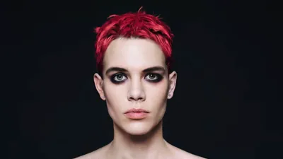 Placebo fait du neuf avec du vieux avec Helen Keller