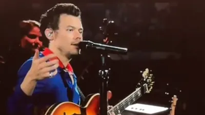 Harry Styles dévoile une chanson inédite en hommage à Liam Payne