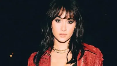Aitana interrompt son concert au Mexique pour l'Espagne