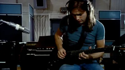 Guitares et guitaristes de légende : la Bill Lewis 24 frettes de...