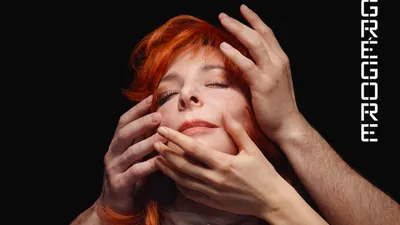 Mylène Farmer officialise la date de sortie d’"Égrégore" son nouvel...