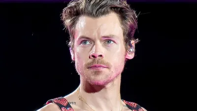 Harry Styles modifie sa scène après des plaintes de fans