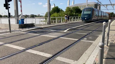 Canicule : le réseau TBM adapte ses transports face aux fortes...