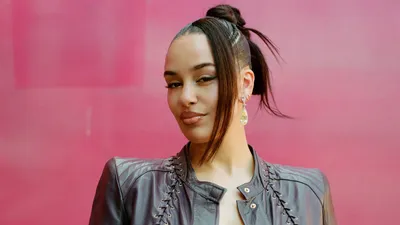 Jorja Smith dévoile “What’s Done Is Done”, un nouveau single entre...