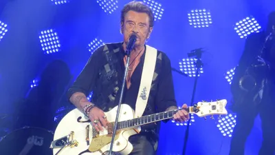 Johnny Hallyday : des nouvelles du biopic avec Raphaël Quenard