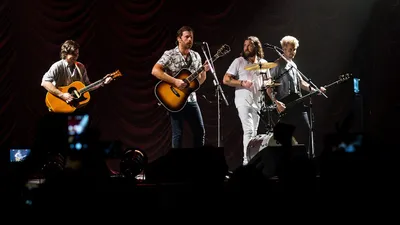 Kings of Leon s’associe à une chaîne météo pour son nouveau single