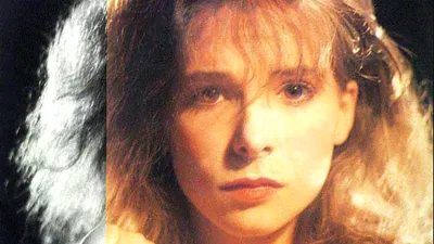 Ce vinyle culte (et hors de prix) de Mylène Farmer va enfin être...