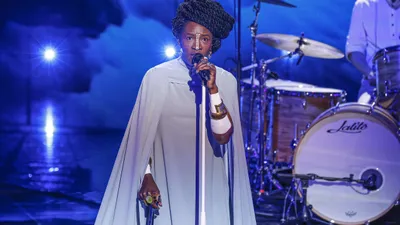 Okali en interview sur Forum après son passage dans The Voice sur TF1