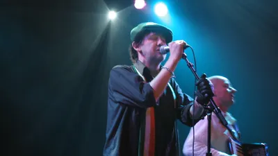 Un pub inspiré de Shane MacGowan des Pogues ouvre à New York