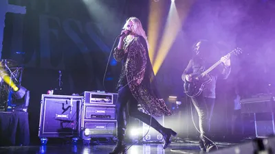 The Pretty Reckless invite Dave Grohl et Pat Smear dans son clip