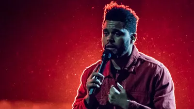 The Weeknd donne 350 000$ à la Jamaïque après le passage de...