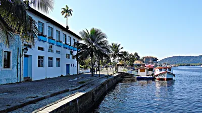 Paranaguá, le Brésil authentique au bout du rail
