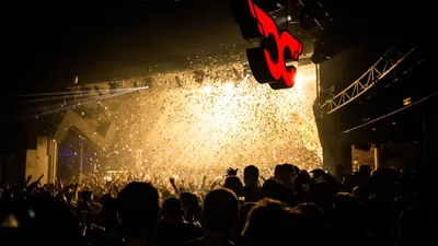 Comment Ibiza est devenue la capitale du clubbing.