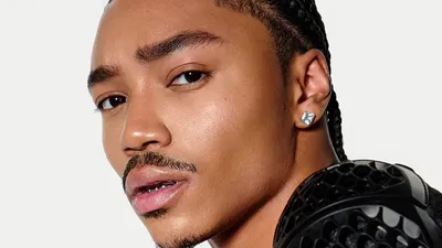 Josh Levi dévoile « Swerve »