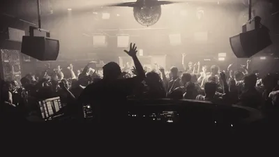 L'explosion du phénomène Hard Techno.