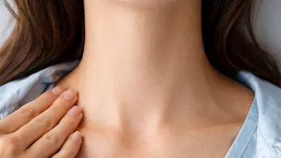 La première française greffée du larynx retrouve sa voix 