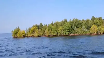Au Canada, une île mystérieuse apparaît sur un lac avant de...