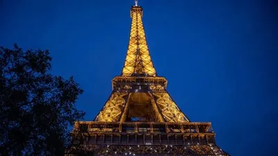 Des DJ sets au coucher du soleil sur la Tour Eiffel !