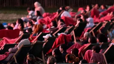 Cinéma en plein air à Paris : les festivals de l'été 2026