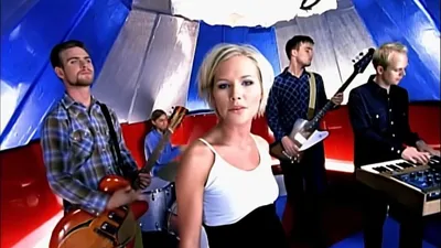 "Lovefool" de The Cardigans : un tube planétaire né dans un aéroport