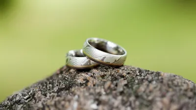 Une bague perdue pendant 28 ans retrouvée au fond d’un lac