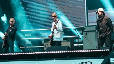 31 ans après sa sortie, ce tube d'Oasis devient numéro 1 grâce au...