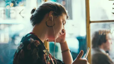 Angleterre : fini la musique sans écouteurs