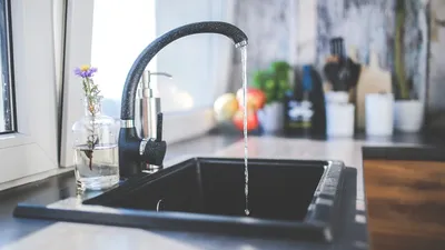Pollution aux PFAS : ce que risque l’Etat 