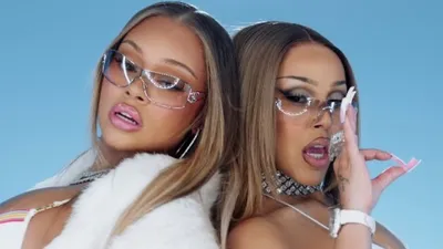 Latto et Doja Cat réunies sur « Okayyy » : un duo explosif dévoile...