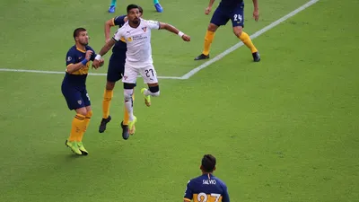 Au Pérou, un  ado parcourt 760 km pour commenter un match de foot