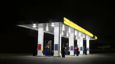 Prix à la pompe : les raffineurs grands gagnants des tensions...