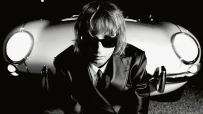 Ce nouveau membre de Måneskin se la joue solo